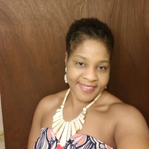 Meet your Posher, Darline